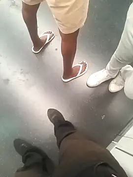 Snapshot of Arasu_ chatting on 10/01/25, 09:21 Arasu online show from 10/01/25, 09:21