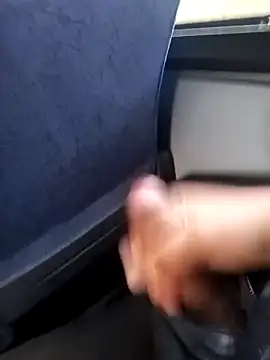 Snapshot of Arasu_ chatting on 10/02/25, 08:16 Arasu online show from 10/02/25, 08:16