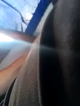 Snapshot of Arasu_ chatting on 11/11/25, 08:20 Arasu online show from 11/11/25, 08:20