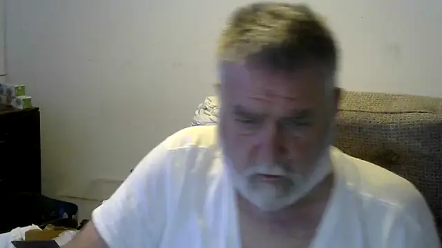 Snapshot of viejo_oso chatting on 11/02/25, 06:16 viejo oso online show from 11/02/25, 06:16