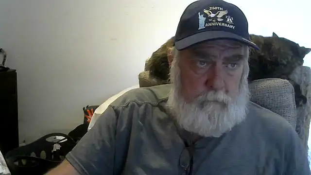 viejo oso online show from 04/19/26, 08:22