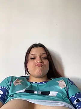 Sophia cyrus11 online show from 12/25/24, 07:45