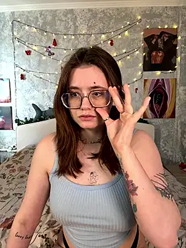 Snapshot of Sabrina_shells chatting on 01/11/26, 09:03 Sabrina shells online show from 01/11/26, 09:03