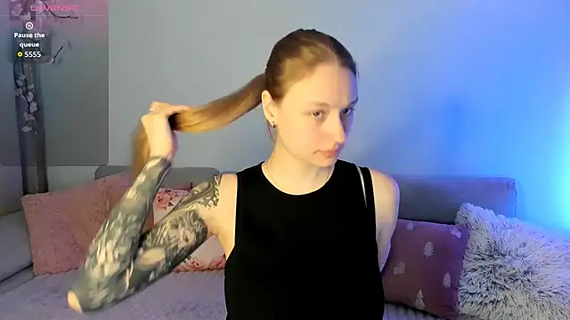 Haley Vixen online show from 05/22/26, 08:10