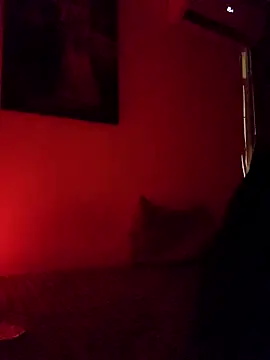 Snapshot of Mia_castagnet69 chatting on 09/15/25, 01:05 Mia castagnet69 online show from 09/15/25, 01:05