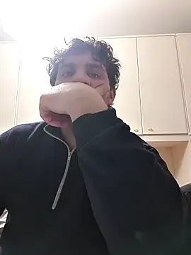 michemichemiche8 online show from 02/26/25, 05:07