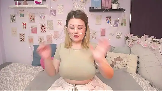 TessPleasure online show from 01/27/25, 09:55