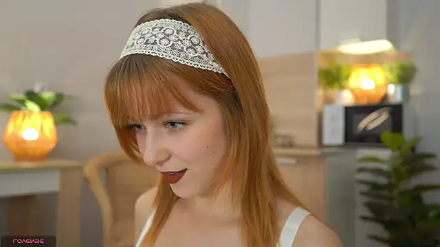 Snapshot of dietmountaindew_ chatting on 09/21/25, 07:04 dietmountaindew online show from 09/21/25, 07:04