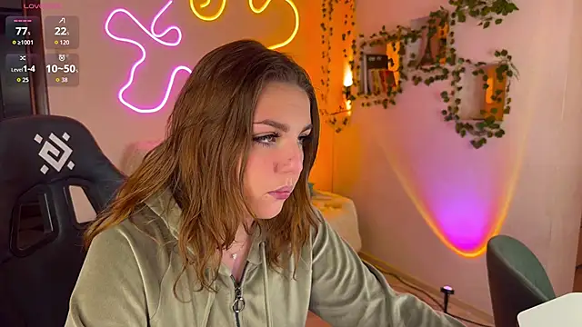 RobertAndLinela online show from 10/22/25, 12:49