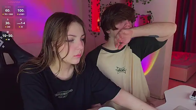 RobertAndLinela online show from 05/08/26, 11:59