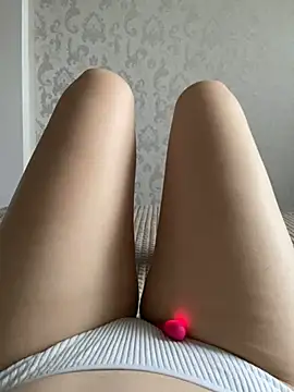 mersedas3 online show from 12/29/24, 09:06