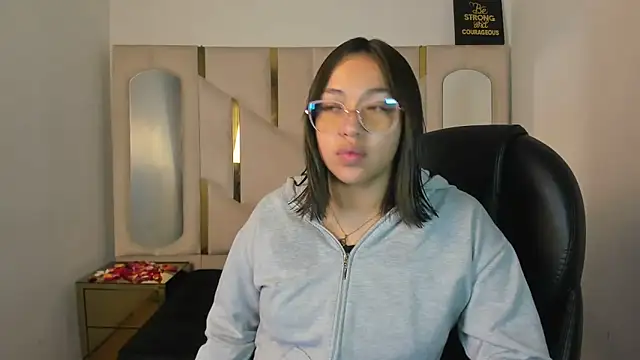 IsabellRodriguez18 online show from 02/14/26, 03:58