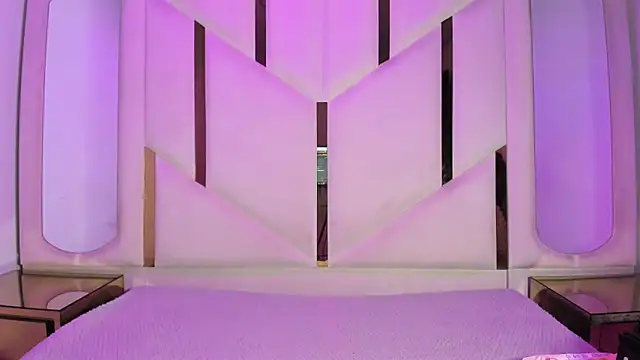 IsabellRodriguez18 online show from 03/23/26, 02:59