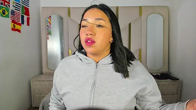 IsabellRodriguez18 online show from 07/17/26, 12:34
