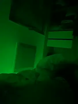 Snapshot of rominoucoquin chatting on 01/01/25, 07:32 rominoucoquin online show from 01/01/25, 07:32