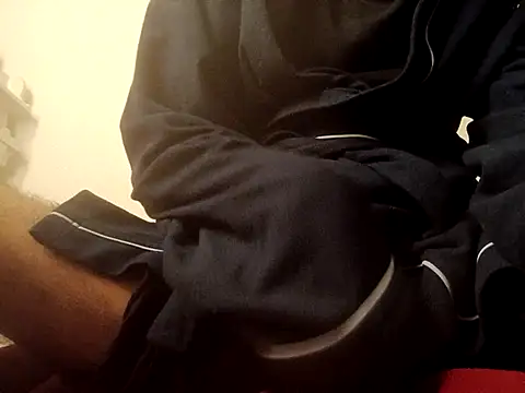 Snapshot of rominoucoquin chatting on 02/27/26, 12:10 rominoucoquin online show from 02/27/26, 12:10