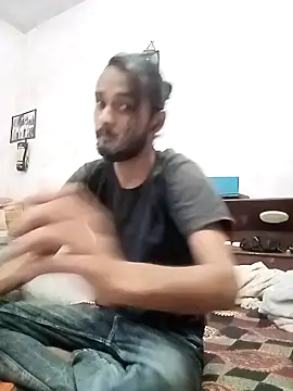 Snapshot of IamRentedBoybfriend chatting on 02/11/25, 05:18 IamRentedBoybfriend online show from 02/11/25, 05:18