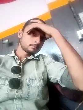 Snapshot of IamRentedBoybfriend chatting on 03/09/25, 05:28 IamRentedBoybfriend online show from 03/09/25, 05:28