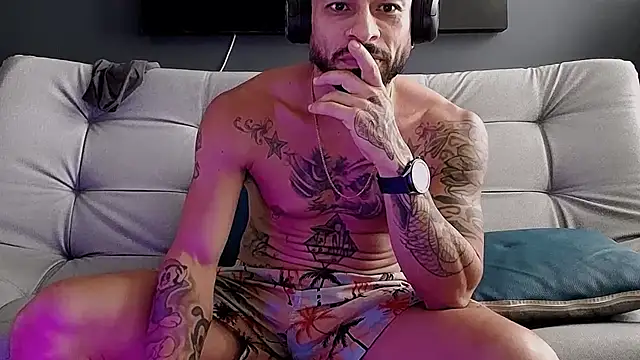 callme douglas online show from 09/12/25, 03:23