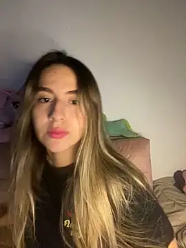 kissa 16 online show from 03/22/26, 06:39