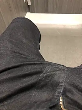 22TT2295 online show from 01/05/25, 08:43