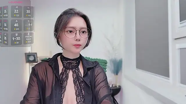 Snapshot of Natasha2025 chatting on 09/16/25, 02:29 Natasha2025 online show from 09/16/25, 02:29