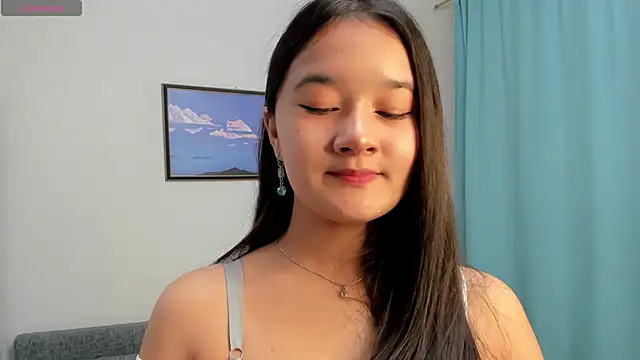 Snapshot of Maekko chatting on 10/08/25, 06:49 Maekko online show from 10/08/25, 06:49