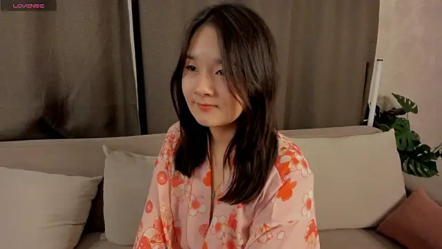 Maekko online show from 02/25/26, 05:22