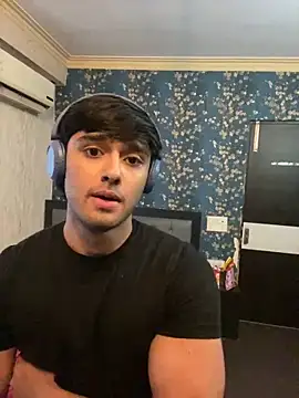 Snapshot of sunny49477 chatting on 01/06/25, 09:52 sunny49477 online show from 01/06/25, 09:52