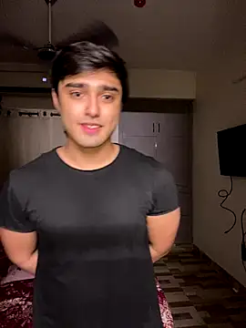 Snapshot of sunny49477 chatting on 10/10/25, 05:12 sunny49477 online show from 10/10/25, 05:12