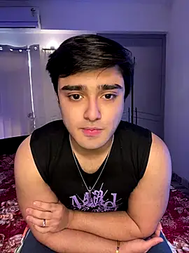 Snapshot of sunny49477 chatting on 12/20/25, 11:17 sunny49477 online show from 12/20/25, 11:17