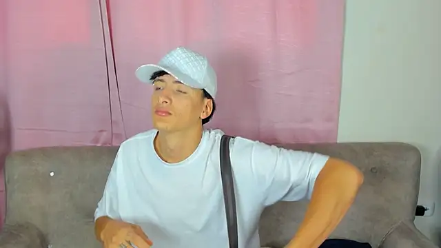 two milkyway online show from 01/29/25, 01:07