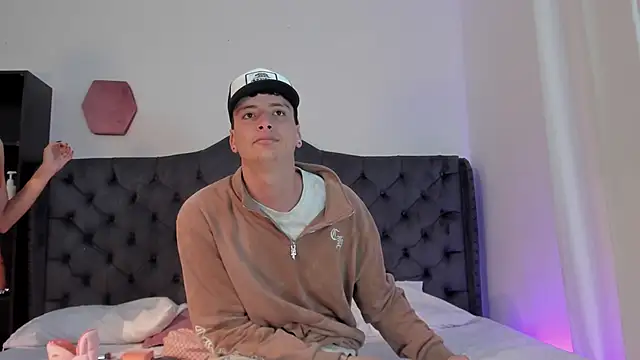 two milkyway online show from 02/25/26, 11:20