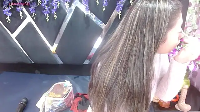 alison deep online show from 03/12/25, 04:56