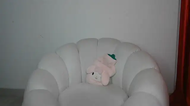 GoddessGlide online show from 12/19/25, 05:53