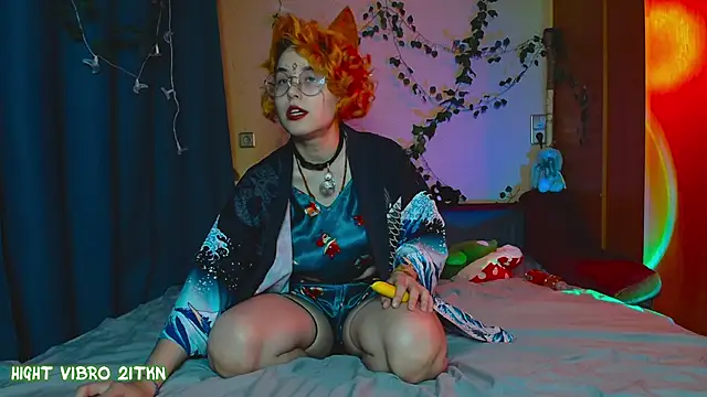 TrickyKitsune online show from 03/08/25, 03:56