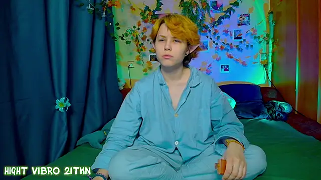 TrickyKitsune online show from 10/15/25, 10:37