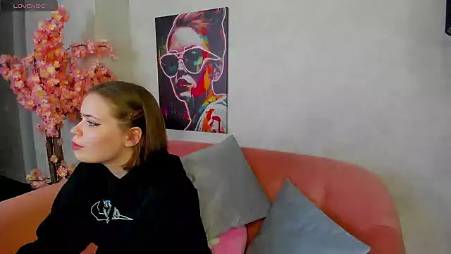 EricaElliott online show from 02/02/25, 07:20