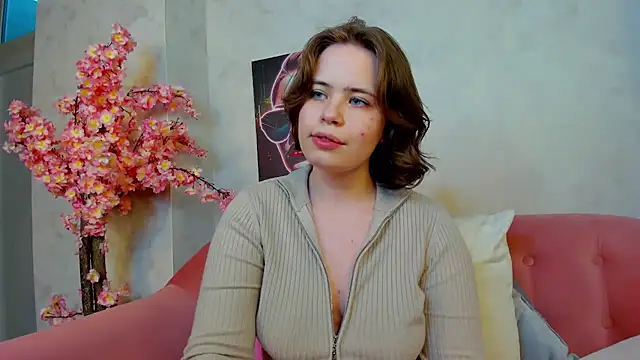 EricaElliott online show from 02/04/25, 01:38