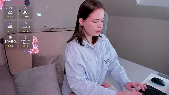 EricaElliott online show from 09/16/25, 12:22