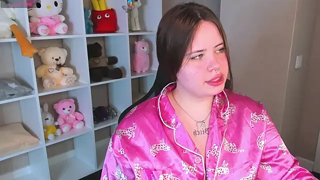 EricaElliott online show from 05/22/26, 09:37