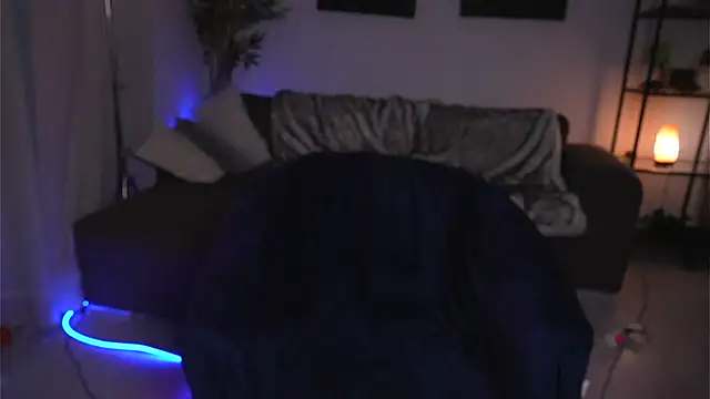 Magnetic Amy online show from 03/02/25, 10:45