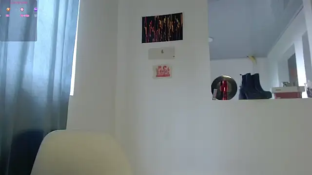 Snapshot of Maam_Ine chatting on 11/11/25, 08:31 Maam Ine online show from 11/11/25, 08:31