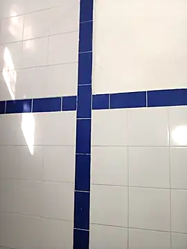 Mia WAll online show from 01/09/25, 06:26