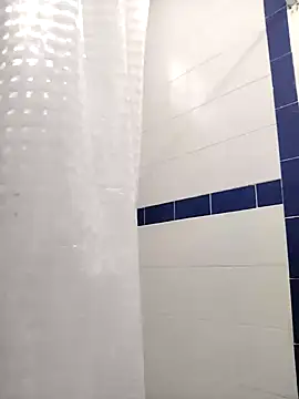 Mia WAll online show from 01/22/25, 04:23