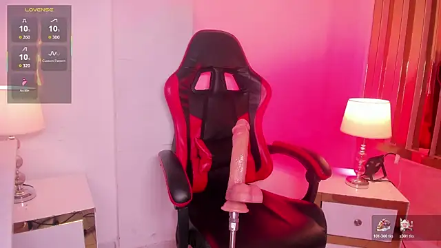 LunaPleasure online show from 04/12/26, 07:35