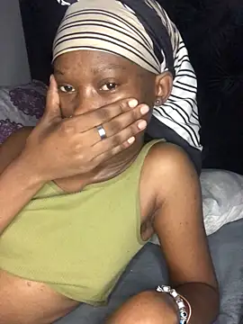 xxSexyTalia28 online show from 04/07/26, 07:36