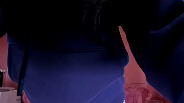 Snapshot of evanew_ chatting on 03/08/25, 08:35 evanew online show from 03/08/25, 08:35