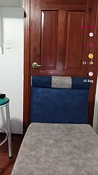 Snapshot of Isabellitasexi38 chatting on 03/08/25, 03:50 Isabellitasexi38 online show from 03/08/25, 03:50