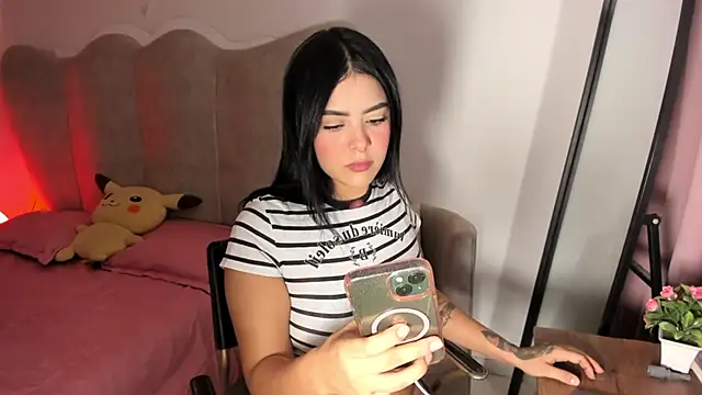 rachaeldeckard   online show from 01/11/25, 03:13